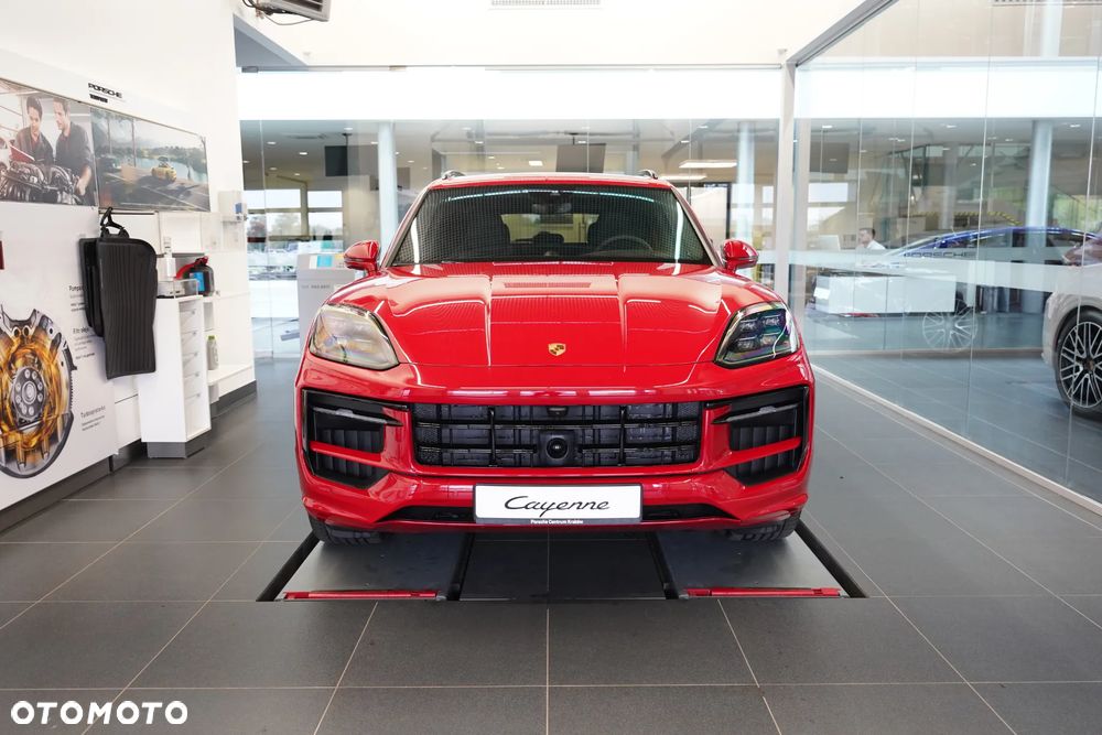 Porsche Cayenne GTS - 4