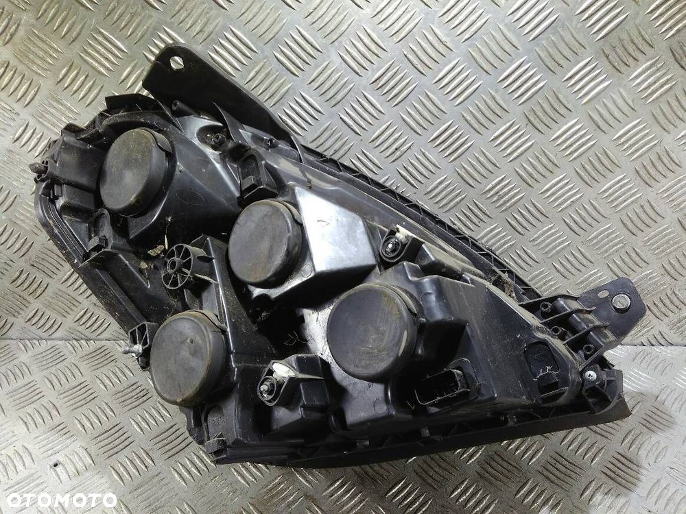 LAMPA LEWA PRZEDNIA IVECO DAILY - 2
