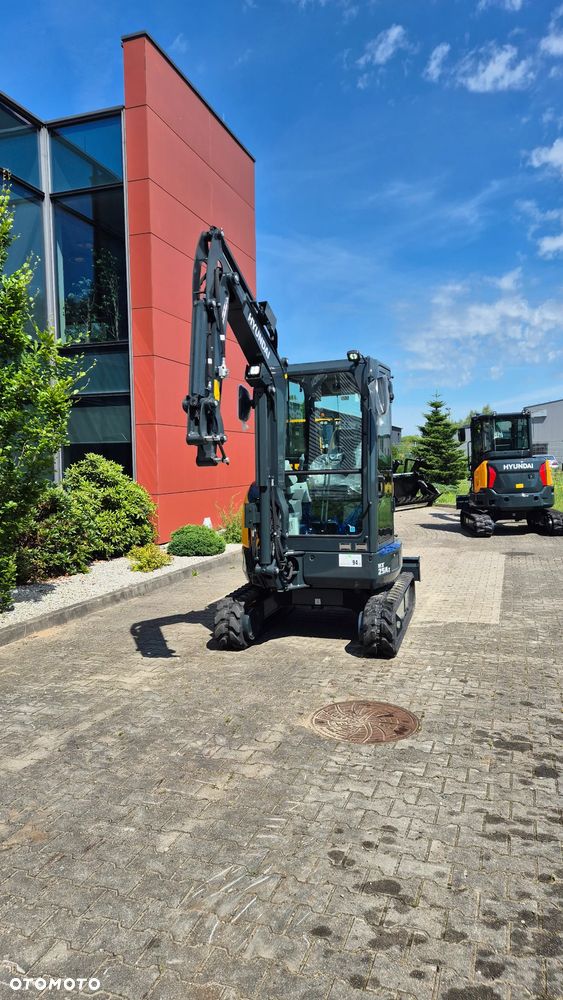 Hyundai HX25Az - 3