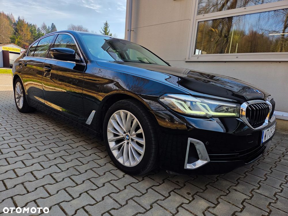 BMW Seria 5 520i Luxury Line sport - 37