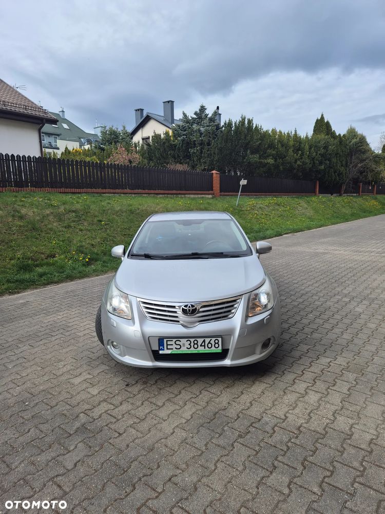 Toyota Avensis 1.8 Sol - 2