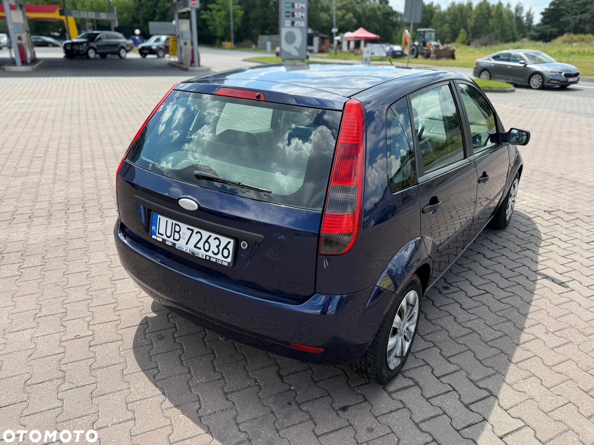 Ford Fiesta 1.6 Ambiente - 7