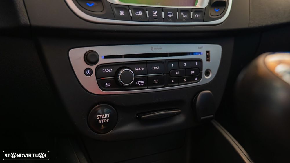 Renault Mégane Sport Tourer 1.5 dCi GT Line SS - 17