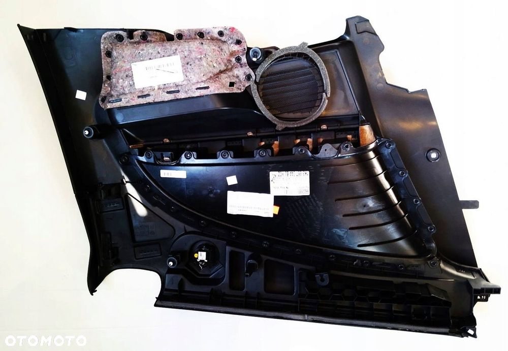 VW SCIROCCO III 1K8 LIFT R-LINE BOCZEK TAPICERKA PRAWA TYLNA 1K8867044BJ - 2