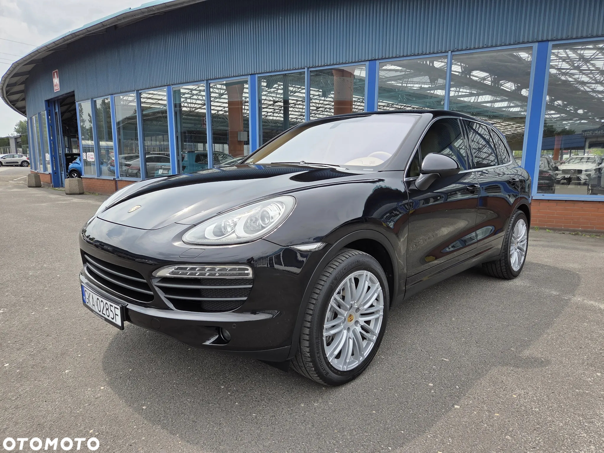 Porsche Cayenne S - 16