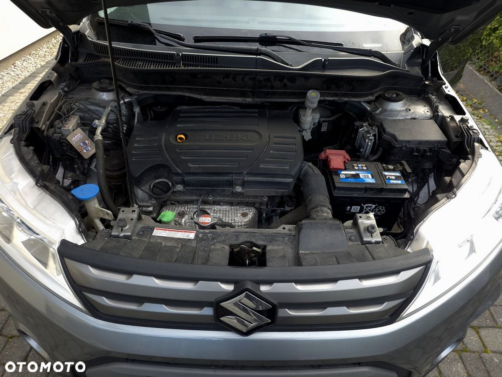 Suzuki Vitara 1.6 Premium 2WD - 33