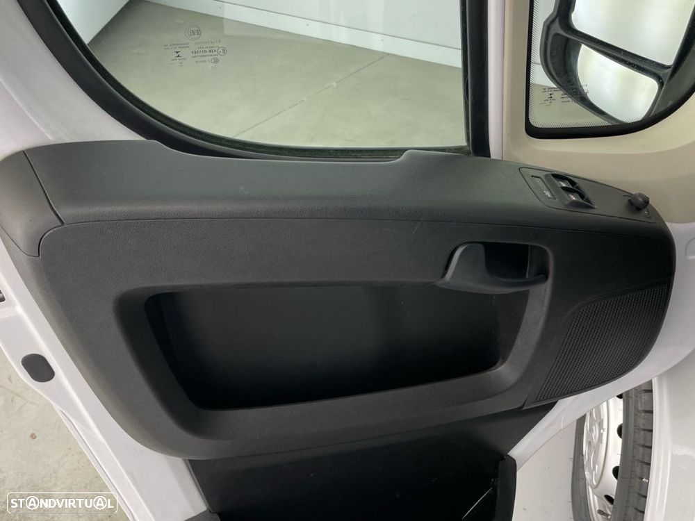 Citroën Jumper 2.2 BlueHDi 35 L2 CD - 15