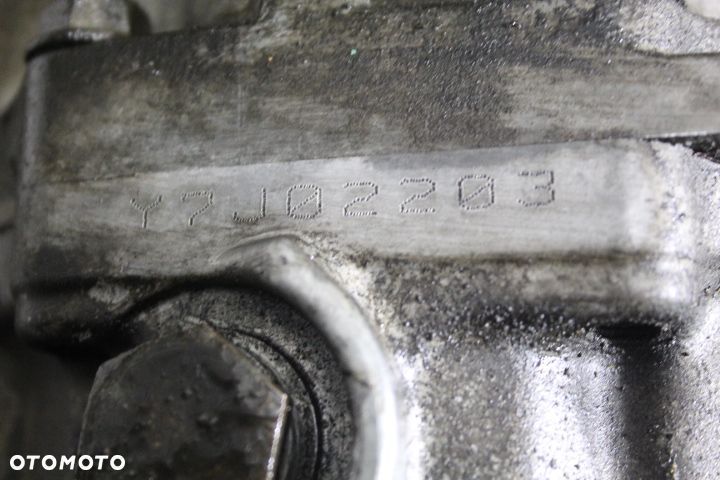 SKRZYNIA BIEGÓW LEXUS IS II 220 2.2D Y7J02203 - 2