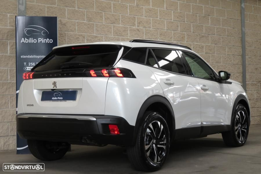 Peugeot 2008 1.2 PureTech Allure Pack - 5