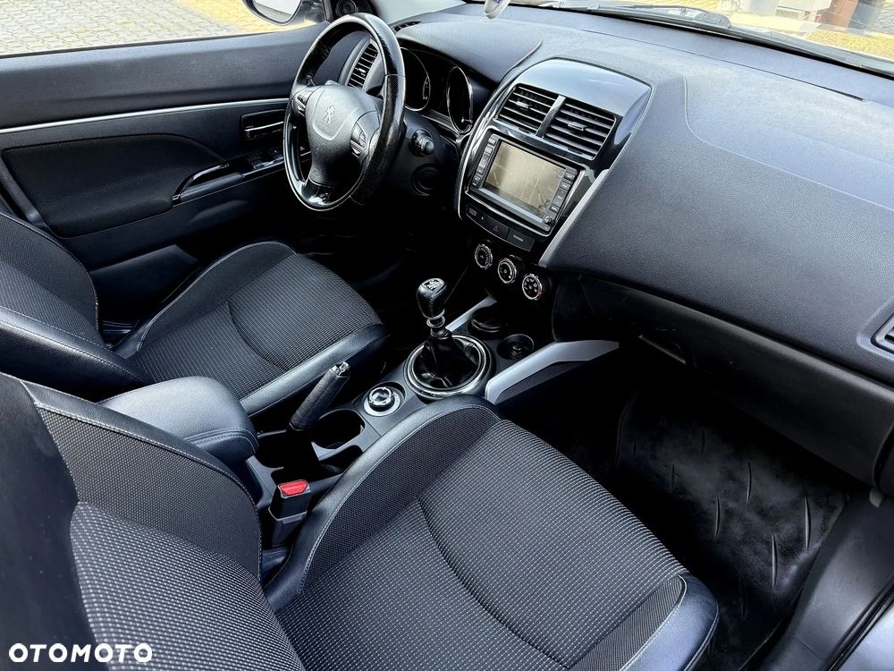 Peugeot 4008 - 18