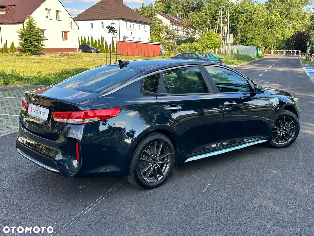 Kia Optima Plug-in Hybrid - 7