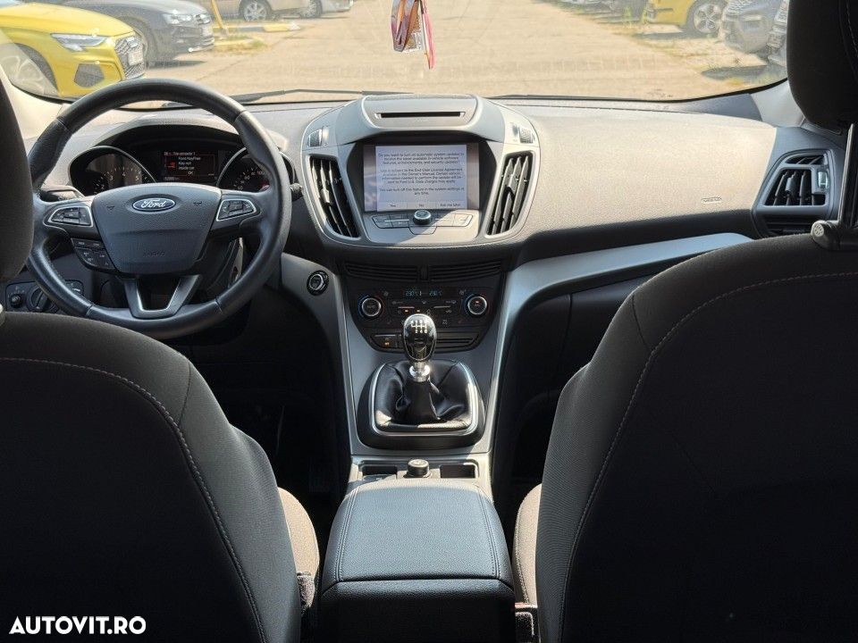 Ford Kuga 1.5 EcoBoost 2WD Trend - 9
