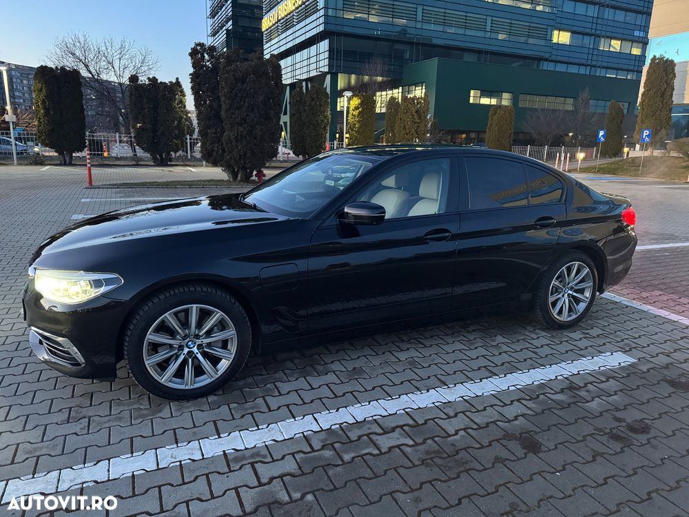 BMW Seria 5 530e xDrive AT PHEV - 18
