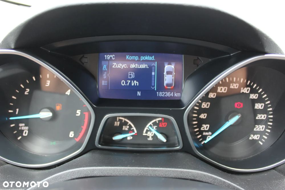 Ford Kuga 2.0 TDCi 2x4 Trend - 15