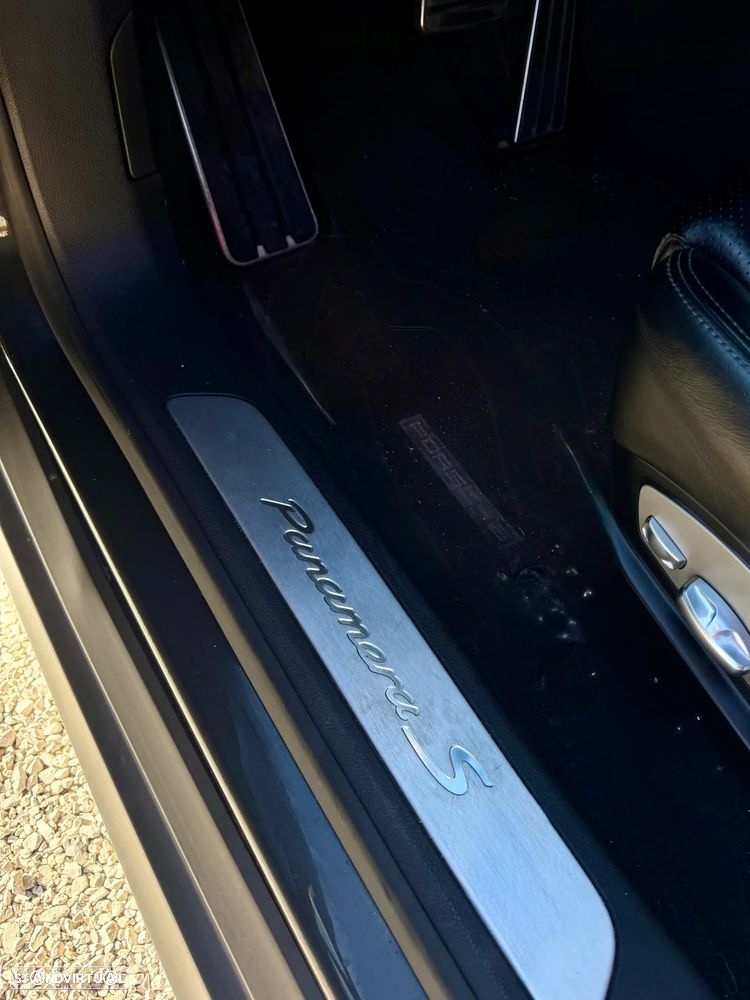 Porsche Panamera S Hybrid - 16