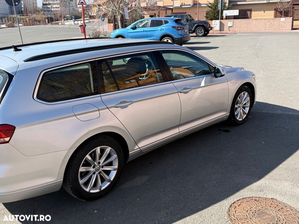 Volkswagen Passat 2.0 TDI DSG Comfortline - 2