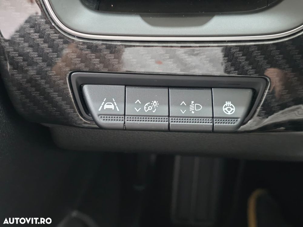 Renault Arkana MHEV 160 EDC RS Line - 11