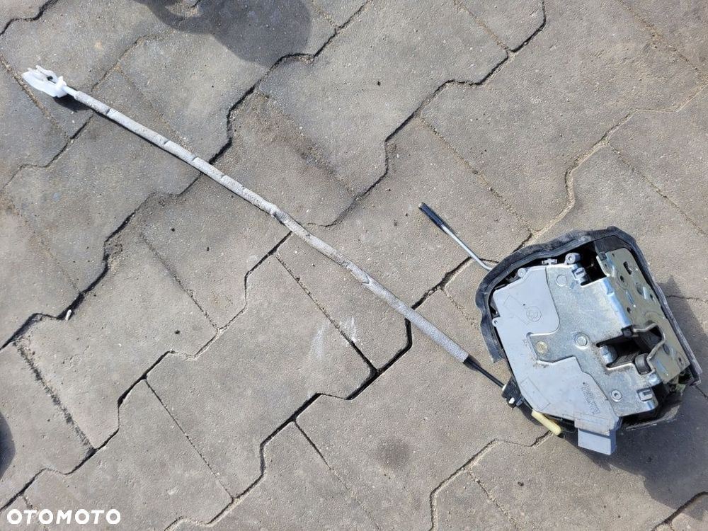 Zamek coupe cabrio lift europa