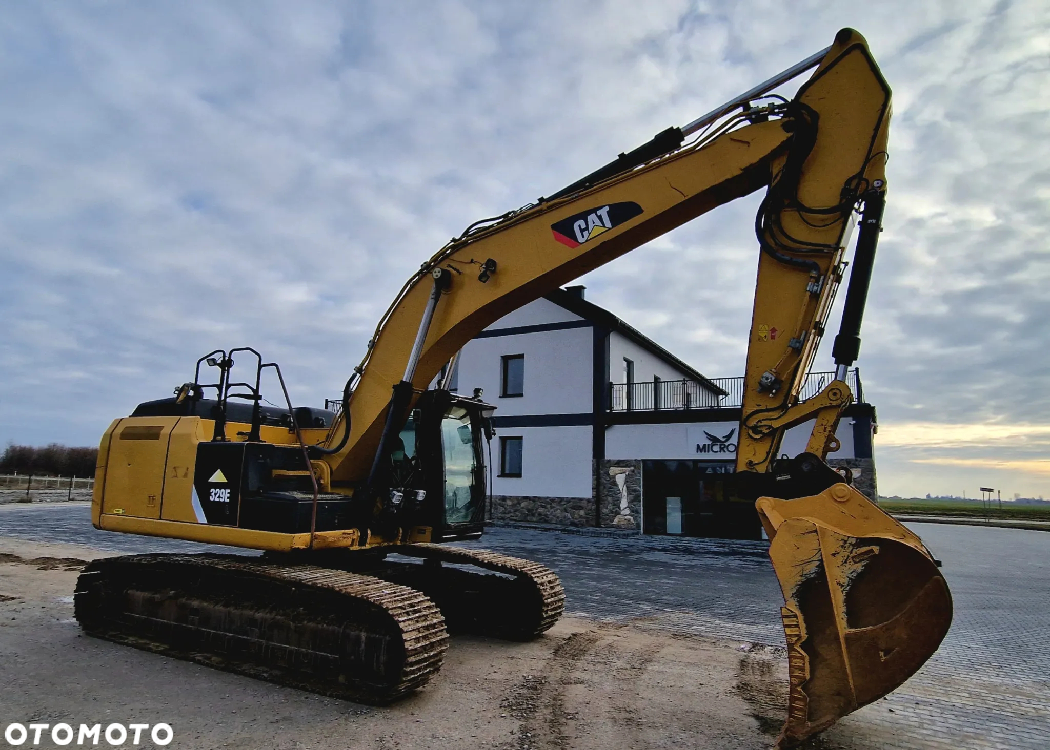 Caterpillar 329 EL - 10