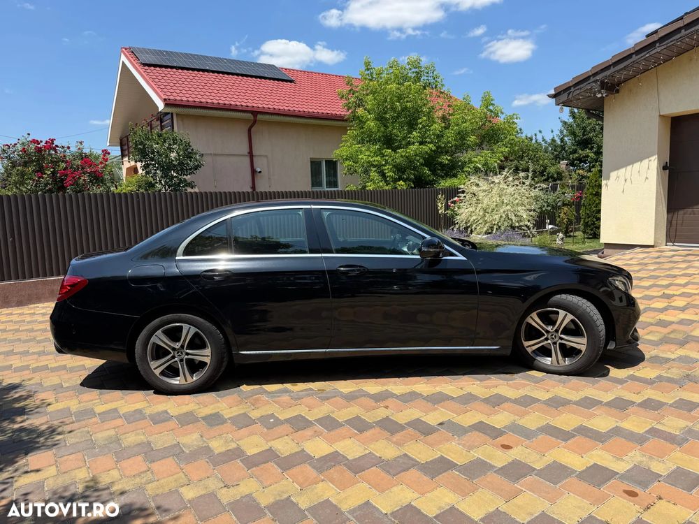 Mercedes-Benz E 200 d T 9G-TRONIC Avantgarde - 7