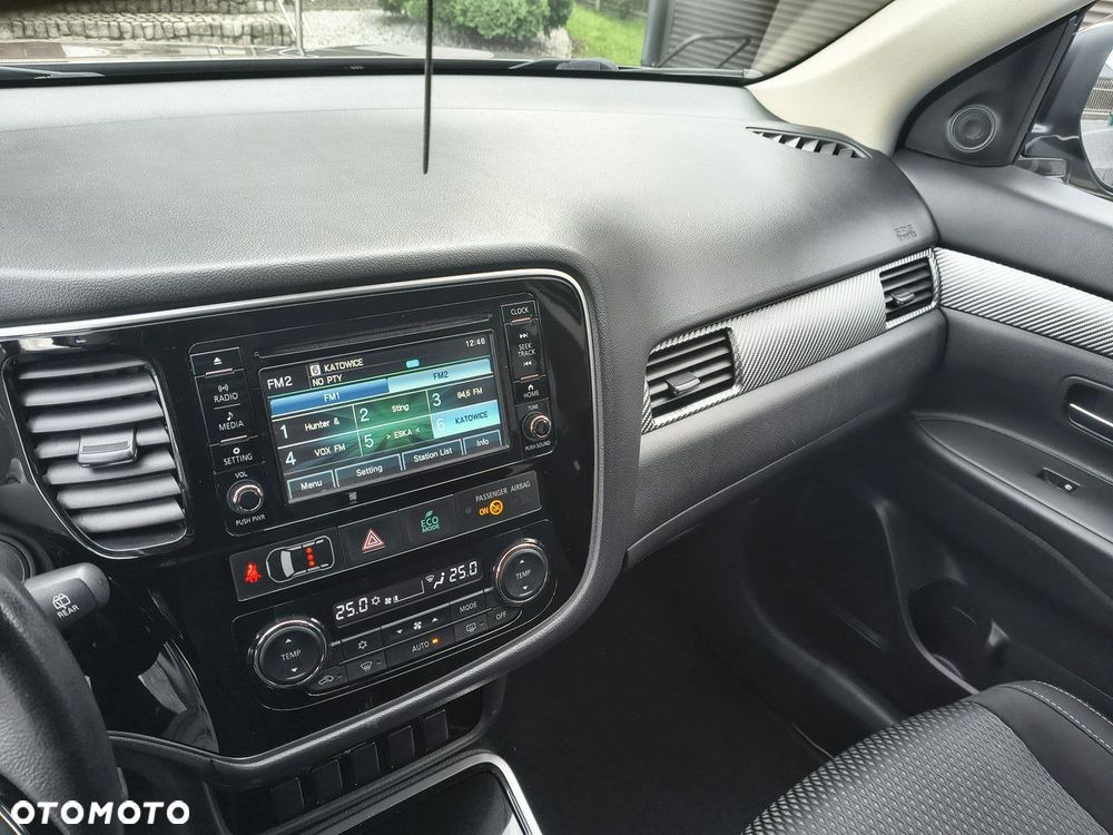 Mitsubishi Outlander - 8