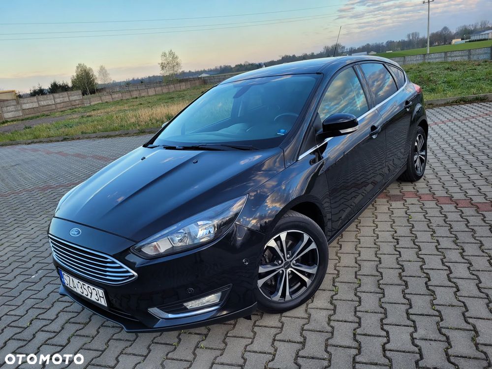 Ford Focus 1.0 EcoBoost Titanium - 3
