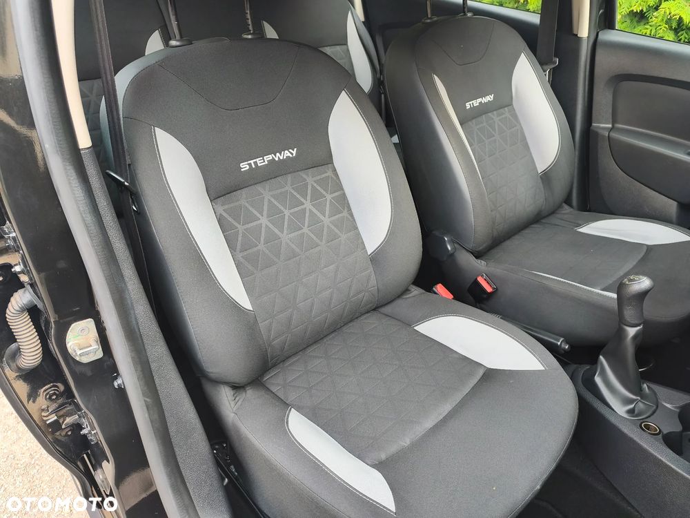 Dacia Sandero Stepway Blue dCi 95 Prestige - 13