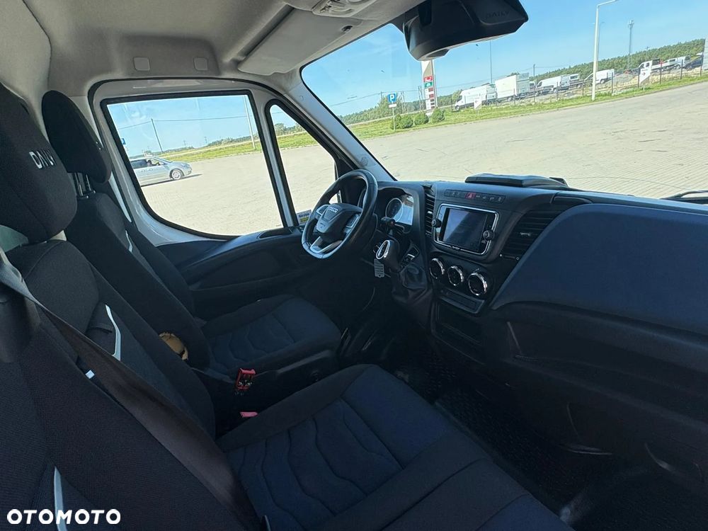 Iveco DAILY 35S16 KONTENER+WINDA AUTOMATIC!!! - 26