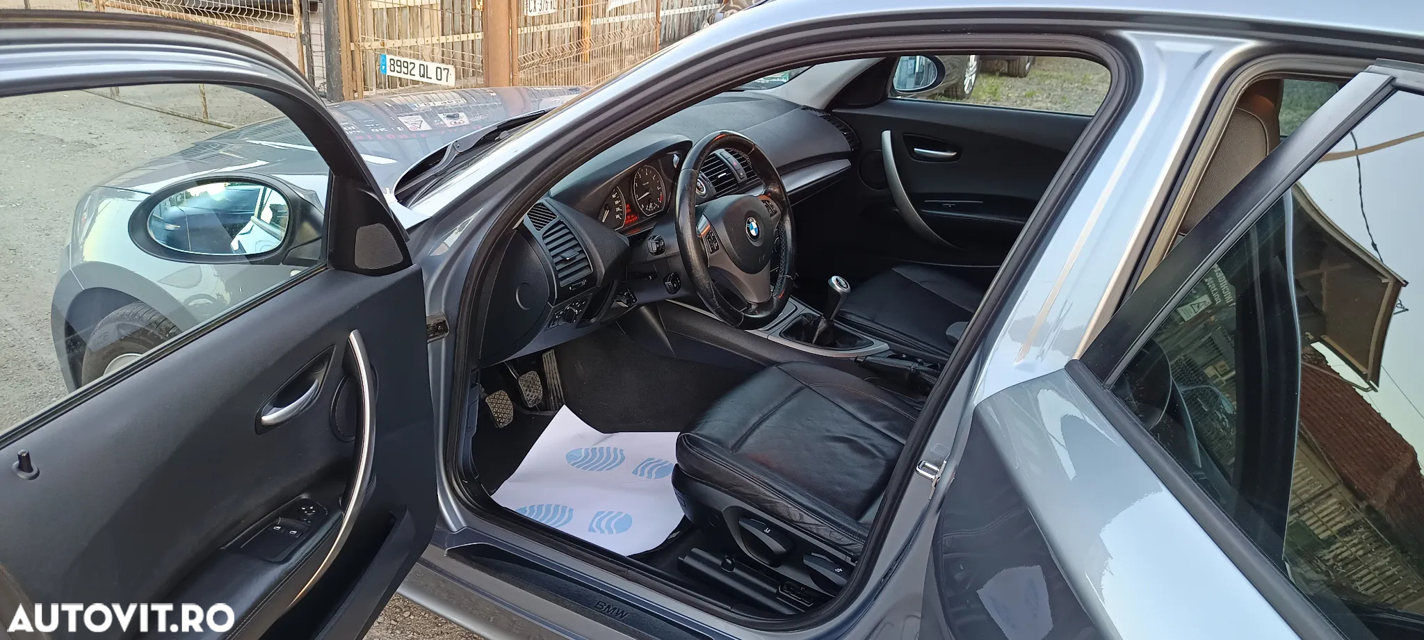 BMW Seria 1 118i - 5