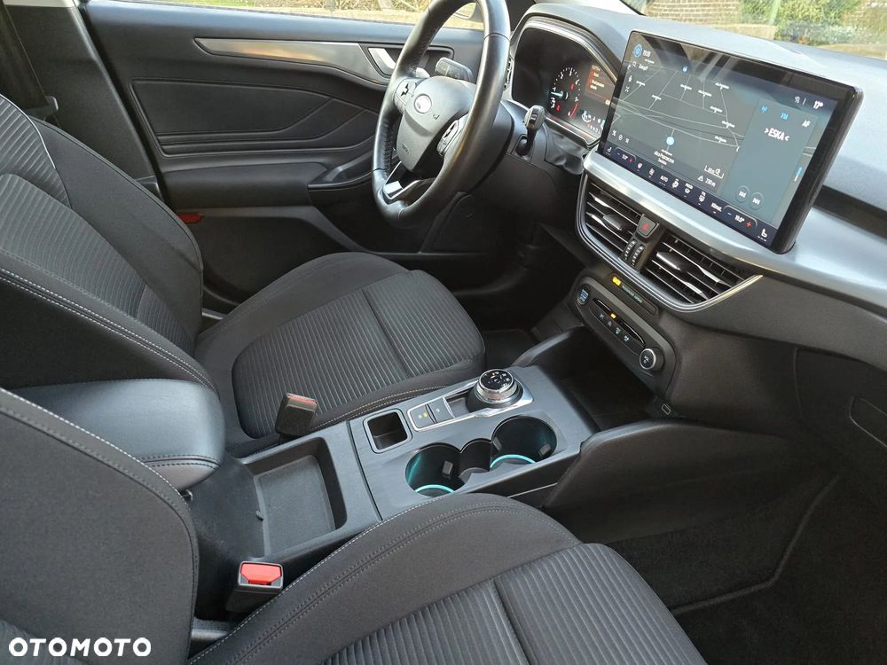 Ford Focus 1.5 EcoBlue Start-Stopp-System TITANIUM EDITION - 15