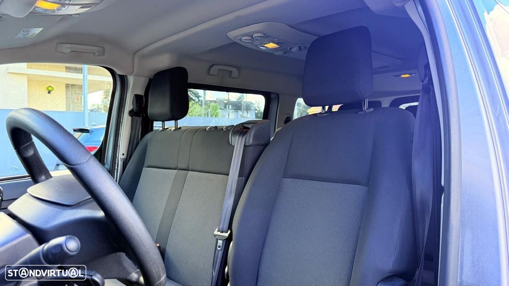 Opel Vivaro 1.5 CDTi L3H1 Essentia - 11