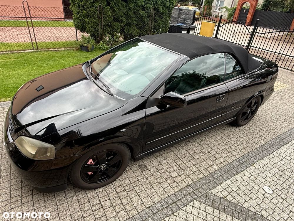 Opel Astra 2.2 Bertone - 3