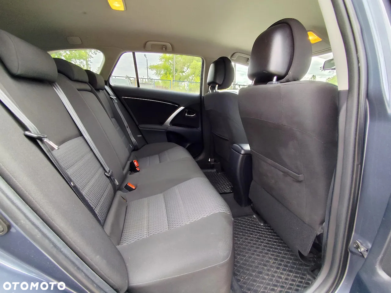 Toyota Avensis 1.8 Sol plus NAVI MS - 10