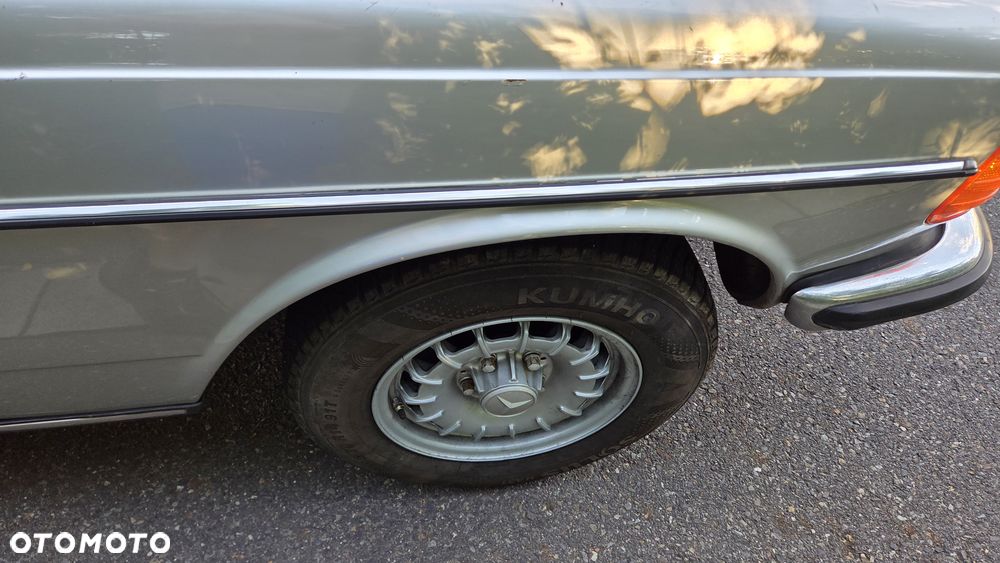 Mercedes-Benz W123 - 17