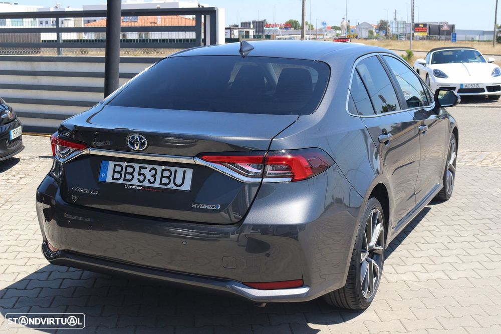 Toyota Corolla SD 1.8 Hybrid Luxury - 22