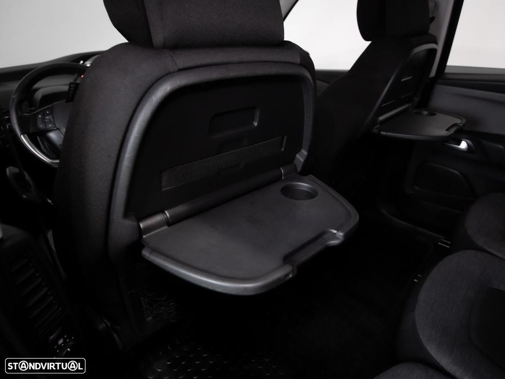 Citroën C4 Picasso - 13
