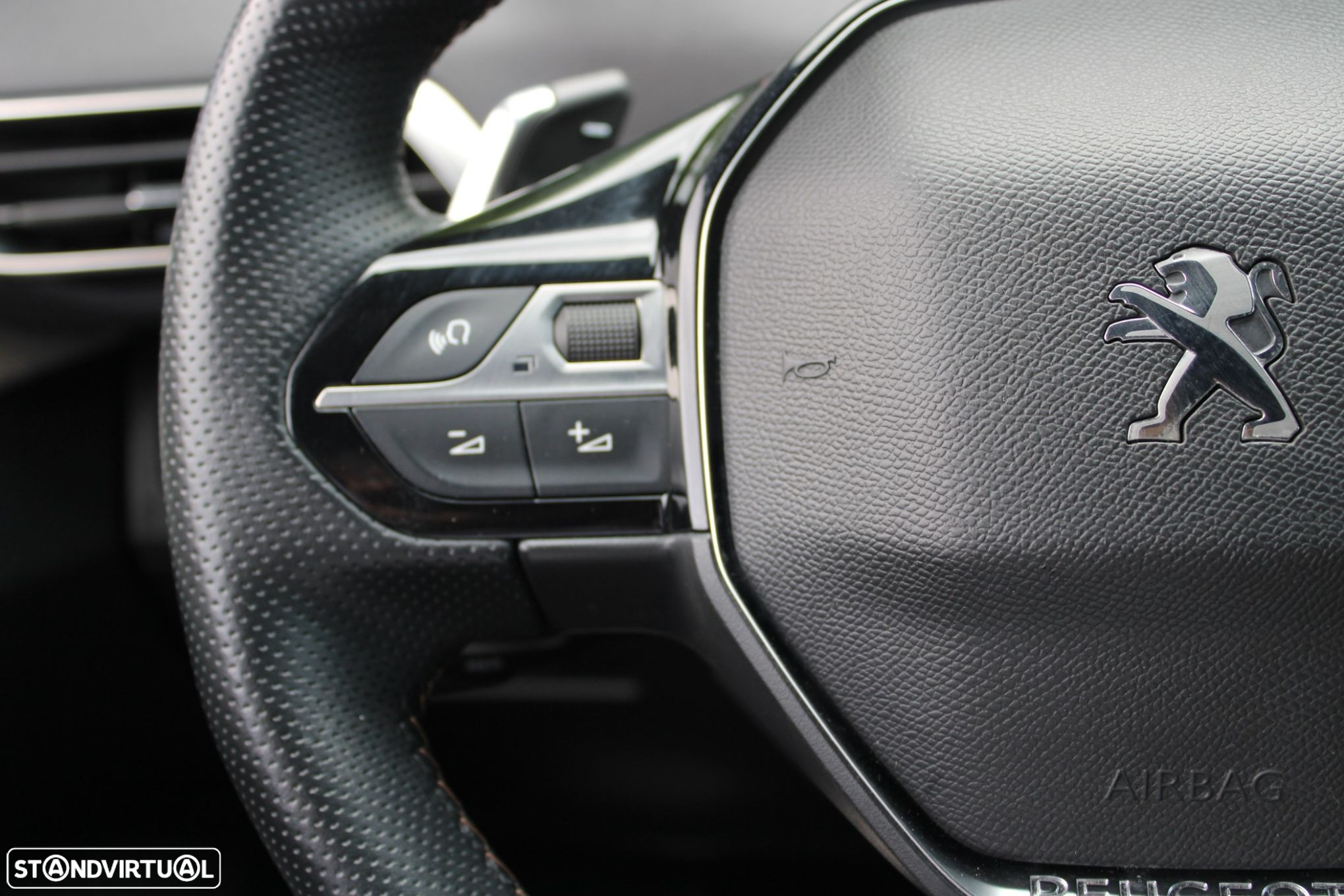 Peugeot 3008 1.6 Hybrid GT e-EAT8 - 20