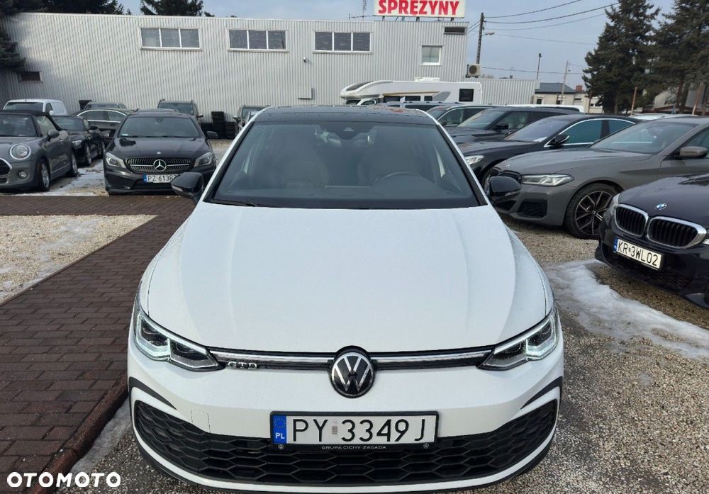 Volkswagen Golf - 4