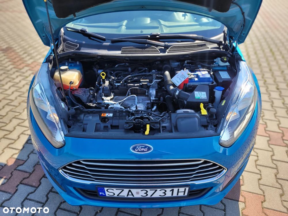 Ford Fiesta - 32