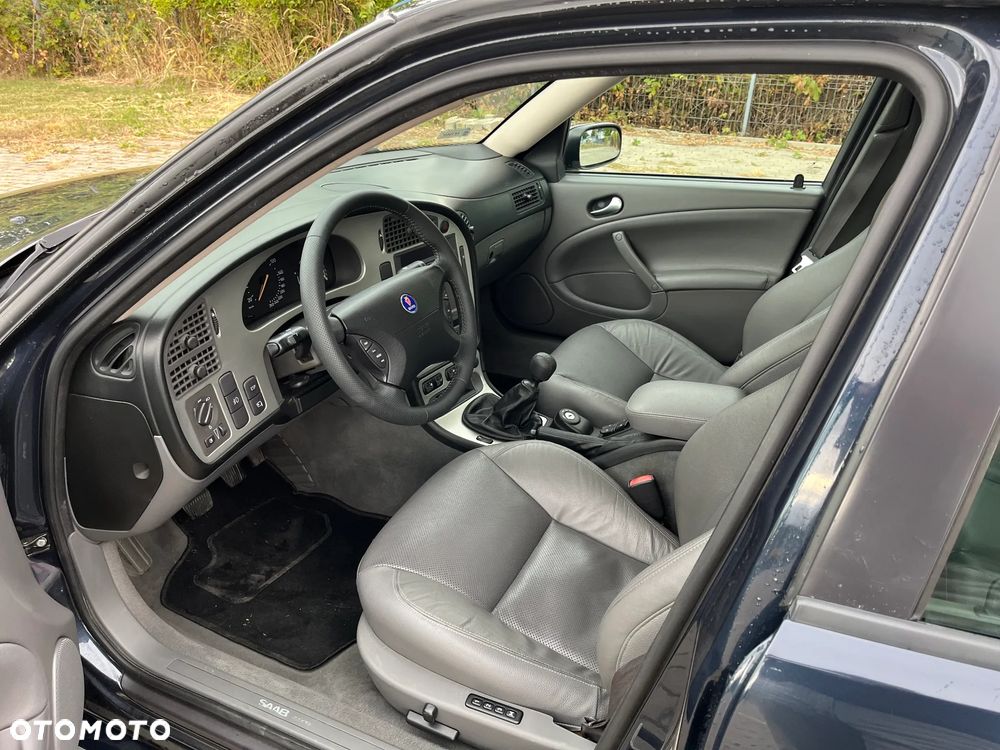 Saab 9-5 2.3 Turbo Aero - 10