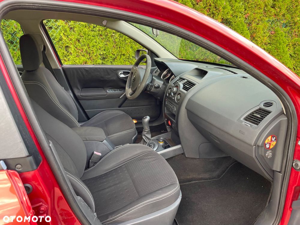 Renault Megane - 7