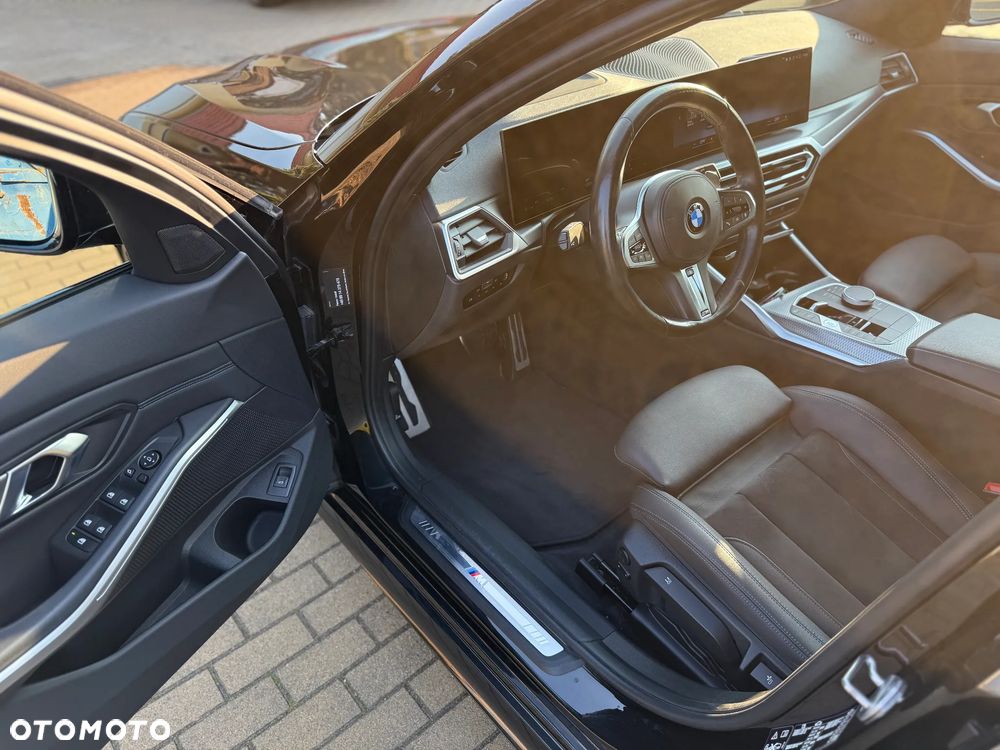 BMW Seria 3 320d xDrive M Sport sport - 16