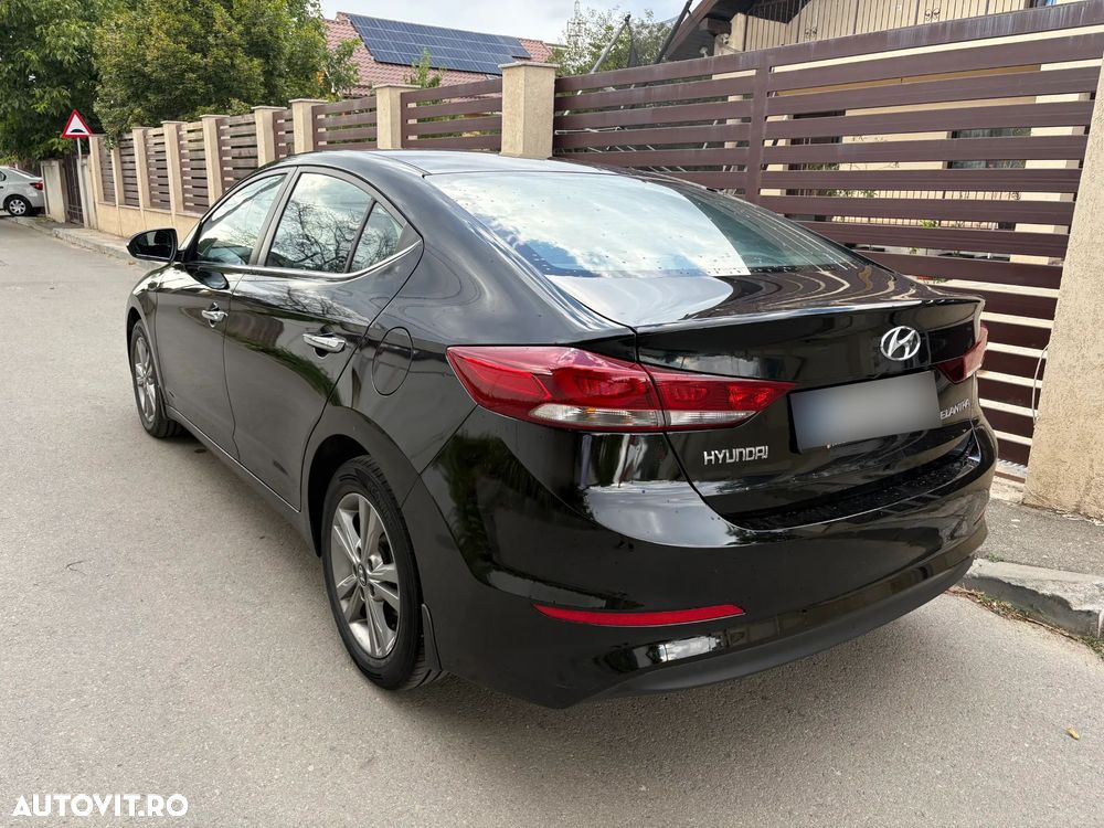 Hyundai Elantra 1.6 MPi Comfort - 3