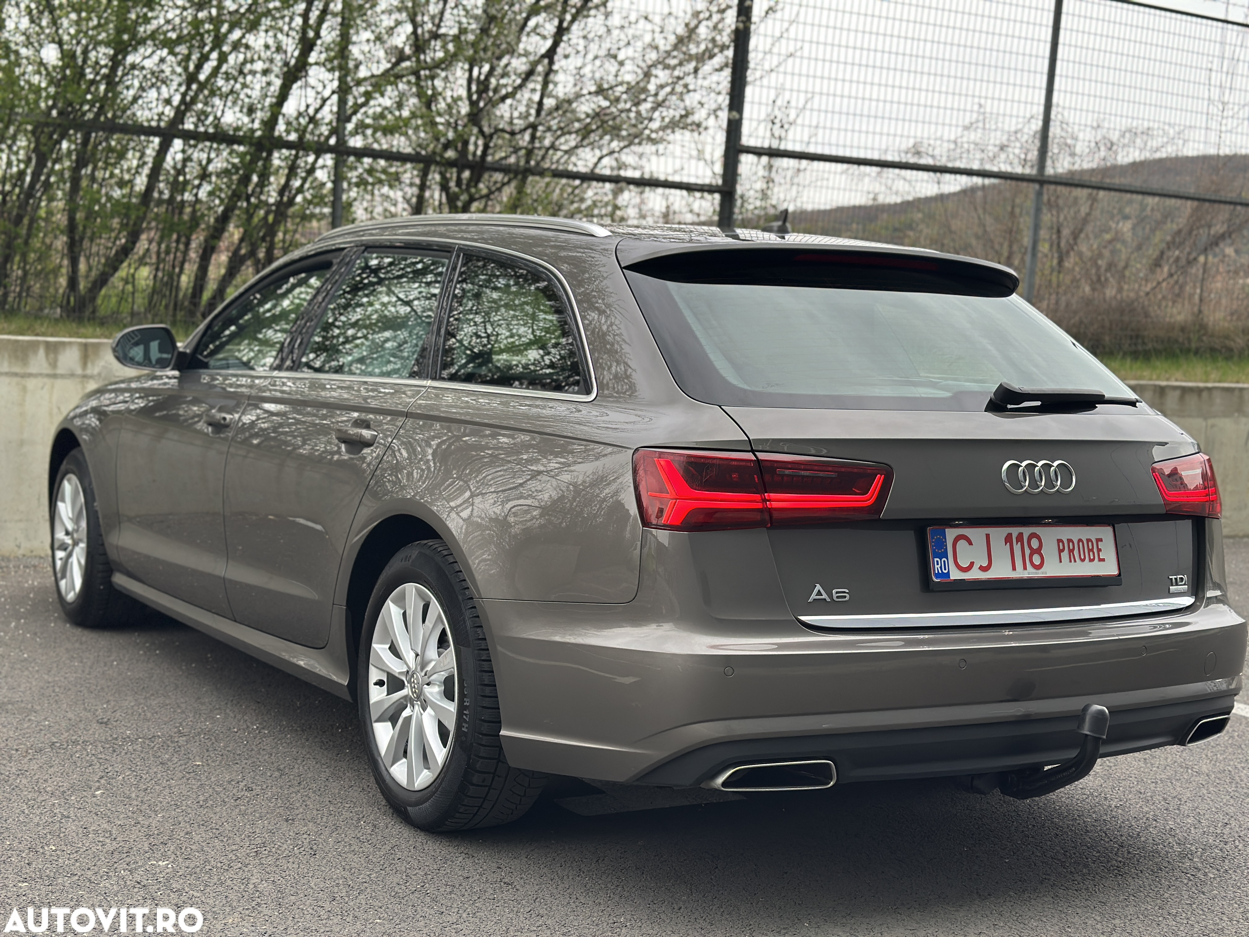 Audi A6 Avant 2.0 TDI Ultra S tronic - 17