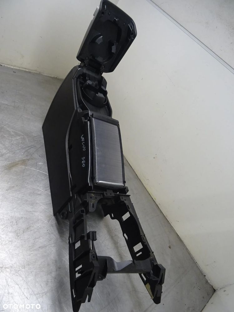 VOLVO S60 LIFT 2.4B PODŁOKIETNIK TUNEL ŚRODKOWY - 8