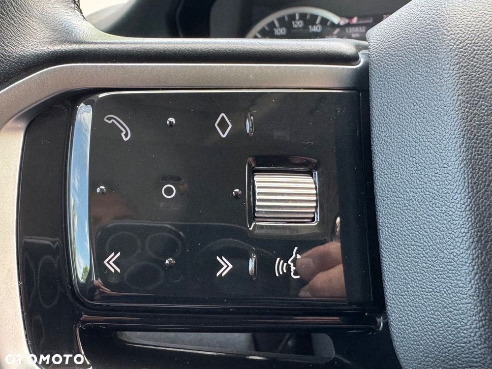 Land Rover Discovery Sport - 35