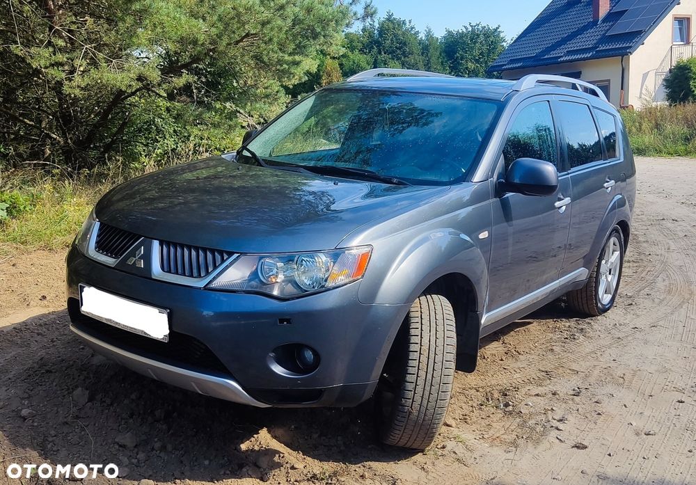 Mitsubishi Outlander - 5