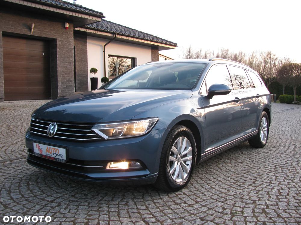 Volkswagen Passat 2.0 TDI SCR DSG Comfortline - 40