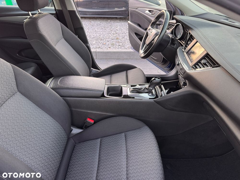 Opel Insignia 2.0 CDTI automatik Sport - 11