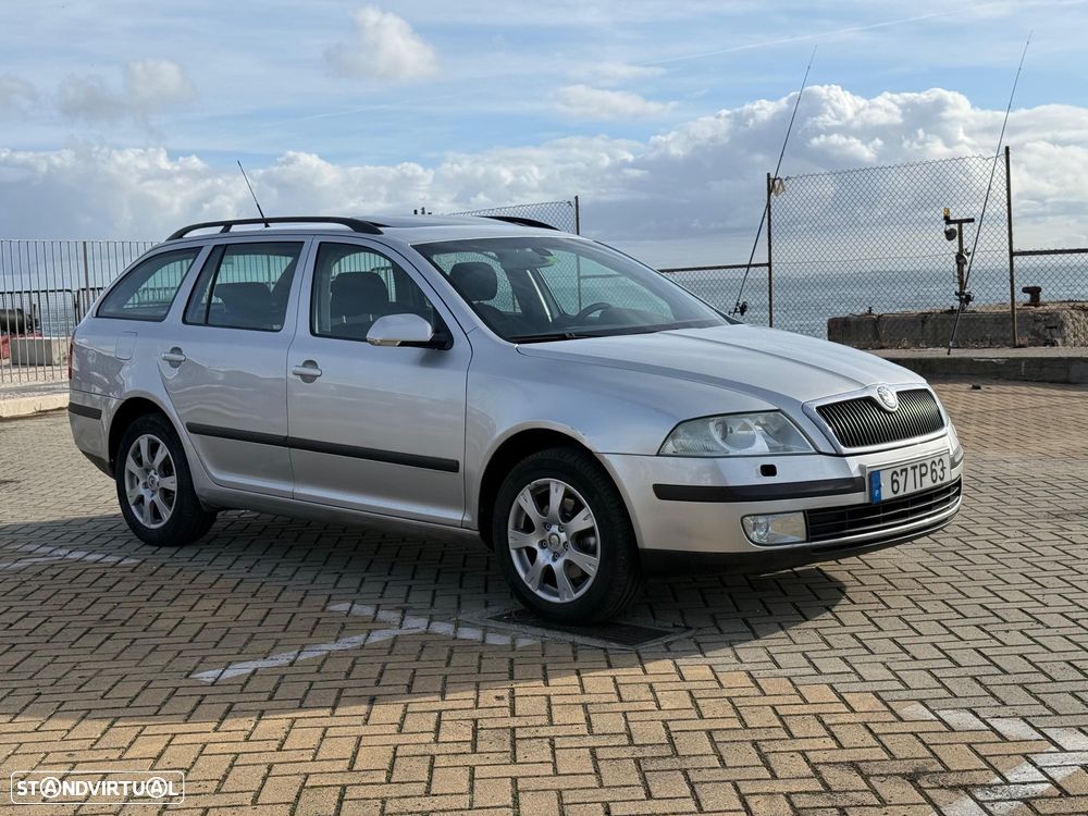 Skoda Octavia Break 2.0 TDI DPF DSG FAMILY - 3